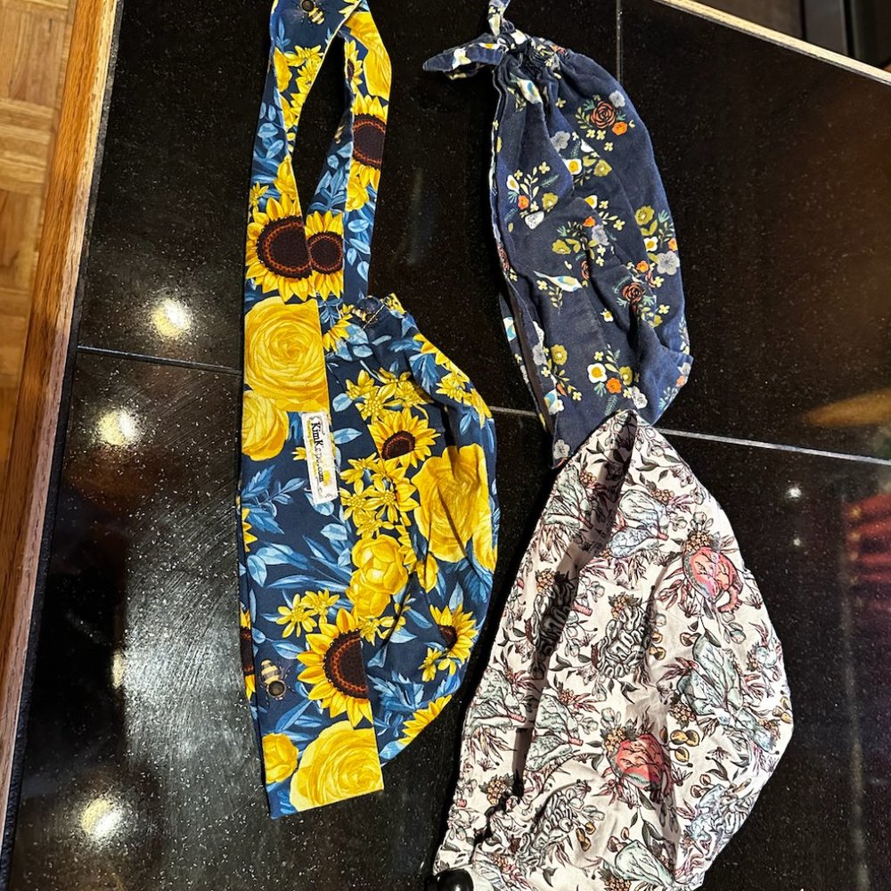 Scrub caps